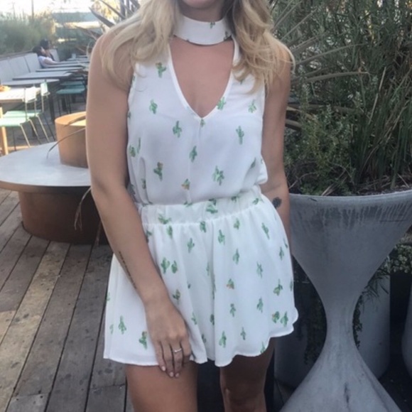 Lulus two piece outfit! - Picture 2 of 2